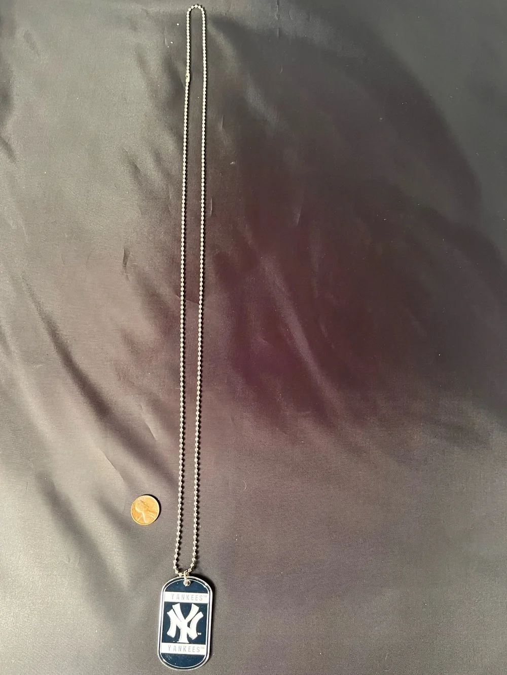 Official MLB New York Yankees Metal Dog Tag Necklace 17.5” Long 2014